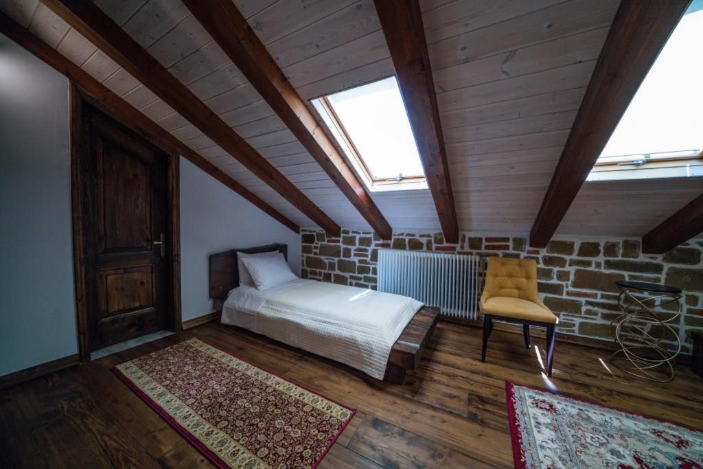 Korca Boutique Hotel Екстер'єр фото