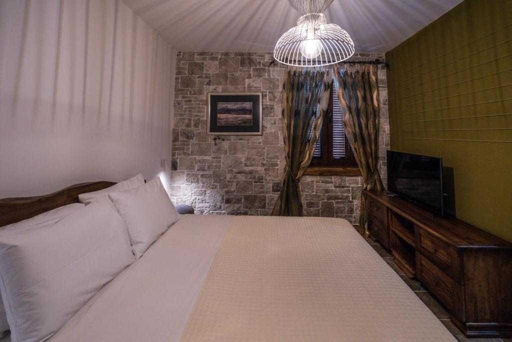Korca Boutique Hotel Екстер'єр фото