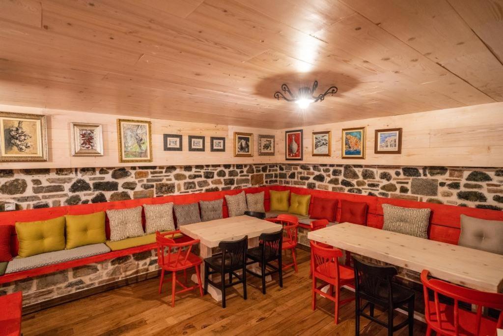 Korca Boutique Hotel Екстер'єр фото