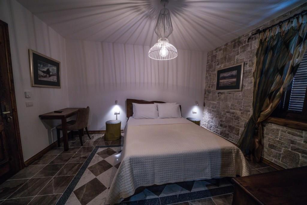 Korca Boutique Hotel Екстер'єр фото