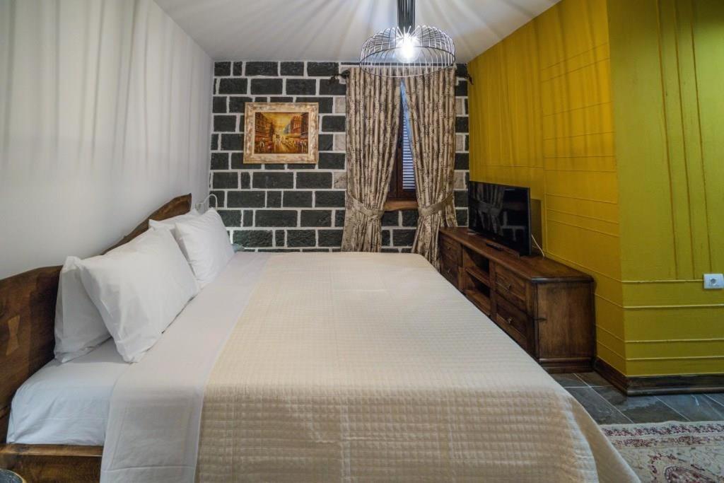 Korca Boutique Hotel Екстер'єр фото