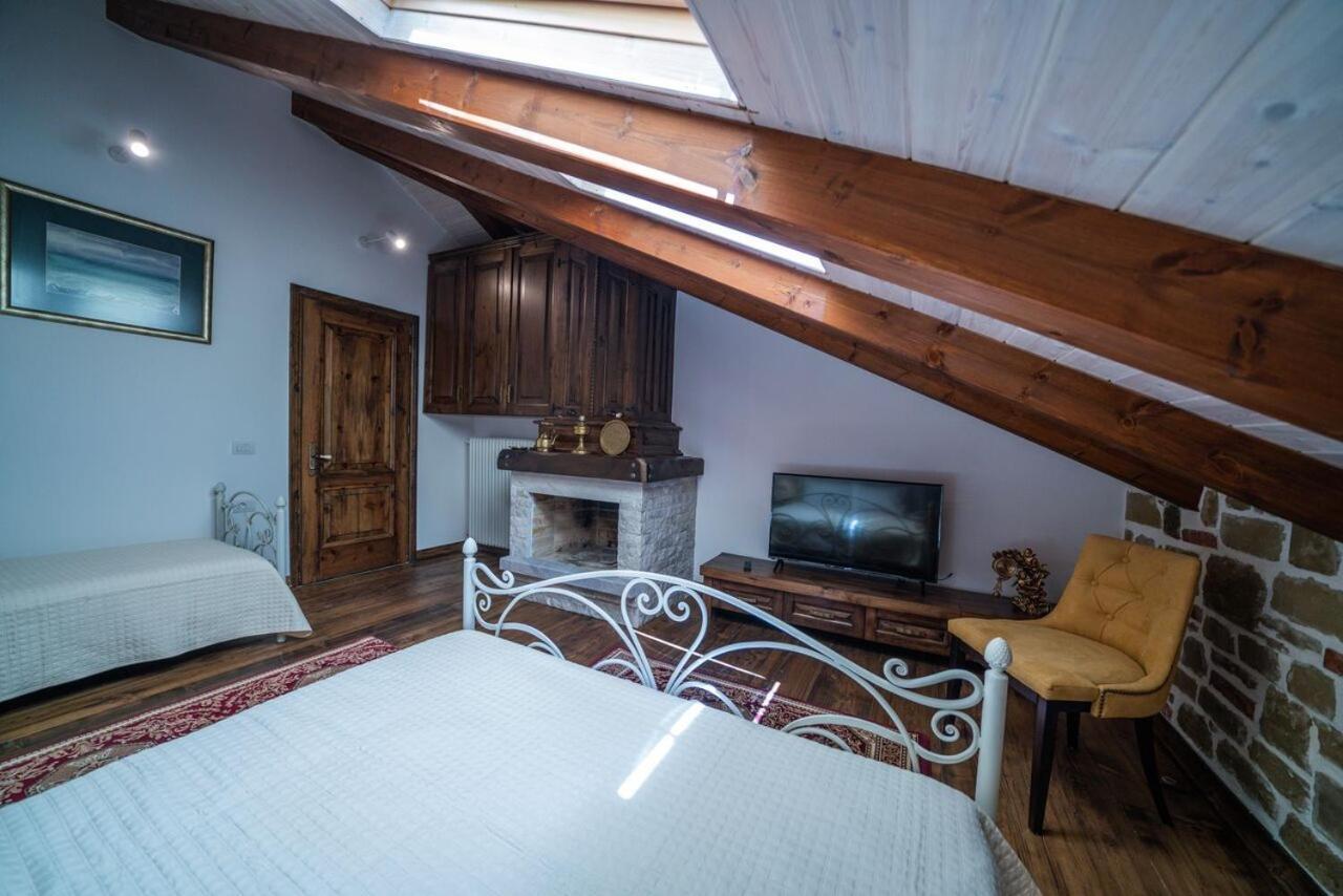 Korca Boutique Hotel Екстер'єр фото