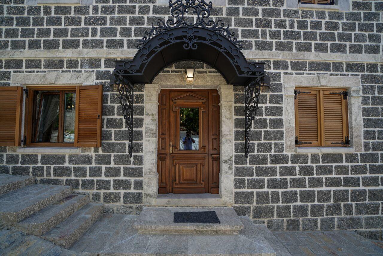 Korca Boutique Hotel Екстер'єр фото
